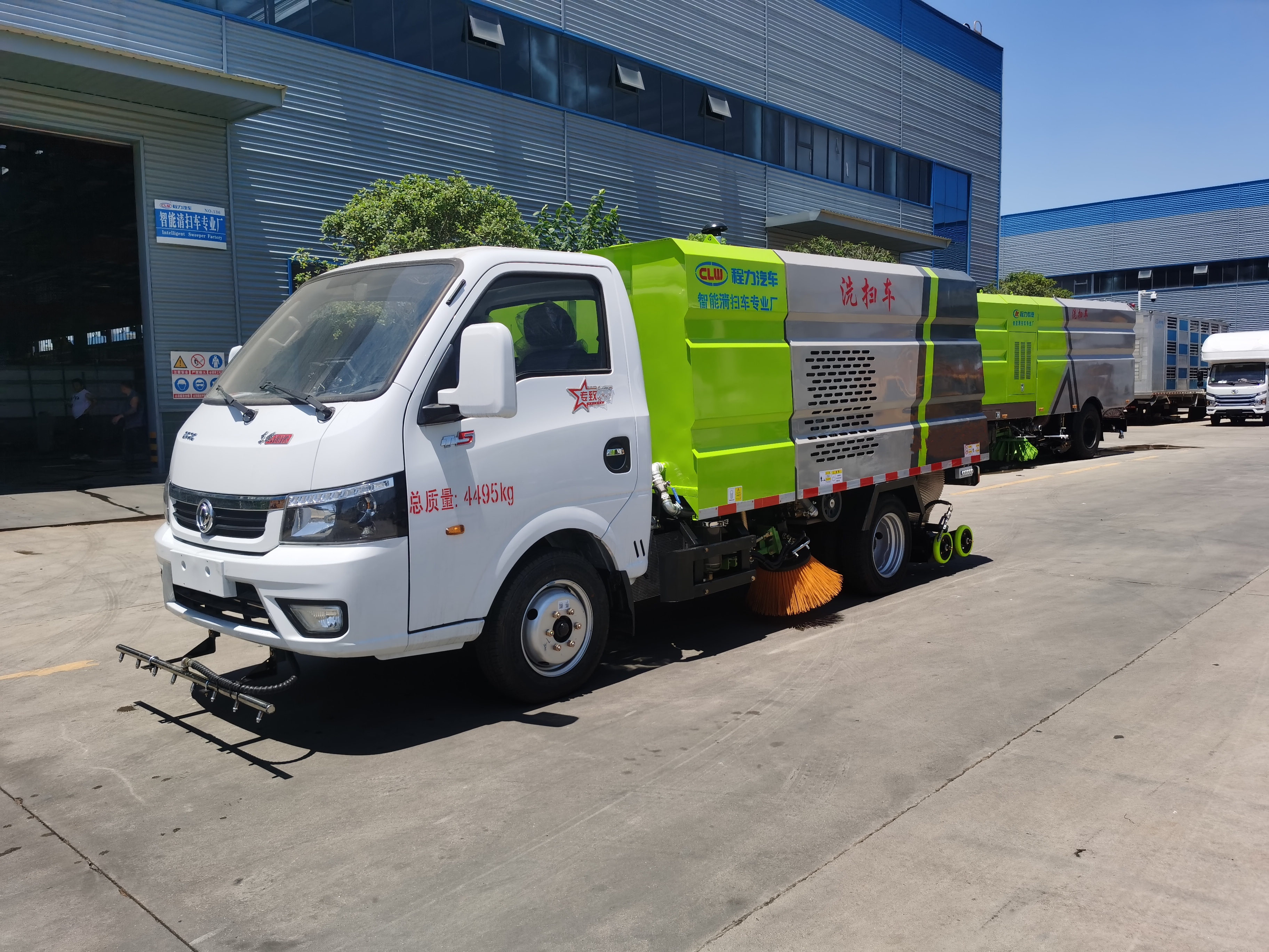 东风途逸洗扫车